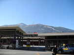Vom Bahnhof Chur aus sieht die Calanda wenig spektakulär aus DSCN1330.JPG